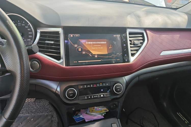 Used Haval H6 Coupe 2020 Smart Connect Version 1.5T Automatic Two-Wheel Drive Elite Model Audio And AC Panel