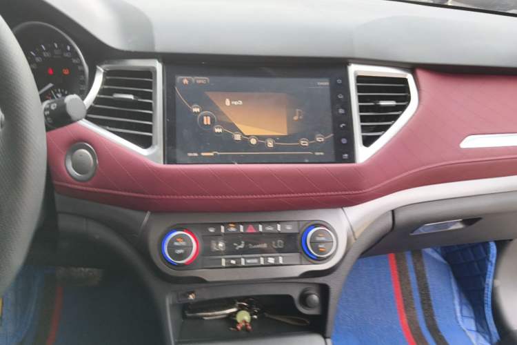 Used Haval H6 Coupe 2020 Smart Connect Version 1.5T Automatic Two-Wheel Drive Elite Model Audio And AC Panel