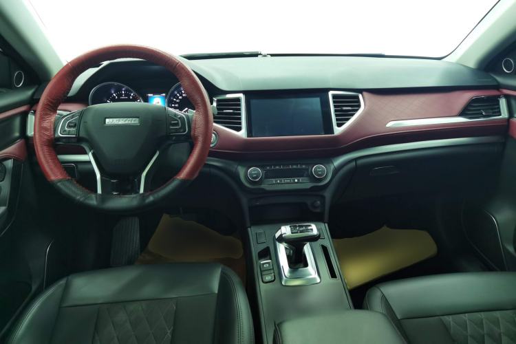 Used Haval H6 Coupe 2020 Smart Connect Version 1.5T Automatic Two-Wheel Drive Elite Model Center Console
