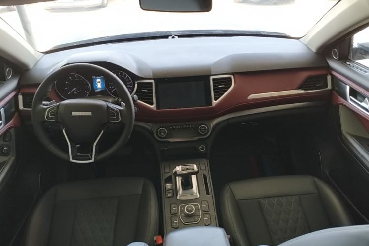 Used Haval H6 Coupe 2020 Smart Connect Version 1.5T Automatic Two-Wheel Drive Elite Model Center Console