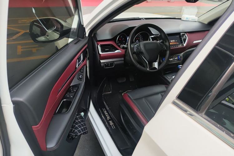 Used Haval H6 Coupe 2020 SmartConnect Edition 1.5T Automatic Two-Wheel Drive Luxury SmartConnect Model Driver Seat