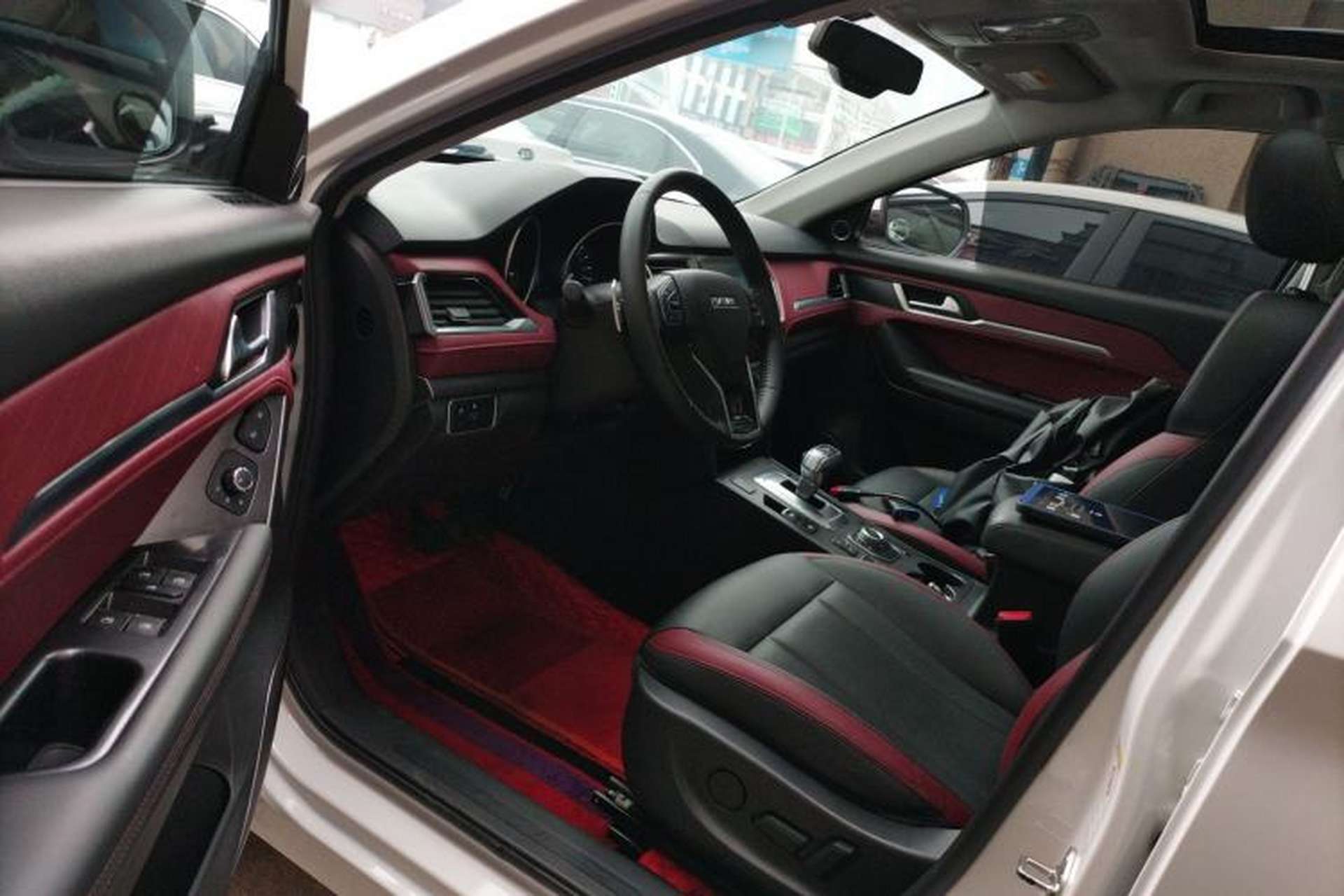Used Haval H6 Coupe 2020 SmartConnect Edition 1.5T Automatic Two-Wheel Drive Luxury SmartConnect Model Driver Seat