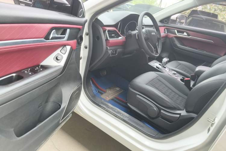 Used Haval H6 Coupe 2020 Smart Connect Version 1.5T Automatic Two-Wheel Drive Elite Model Driver Seat