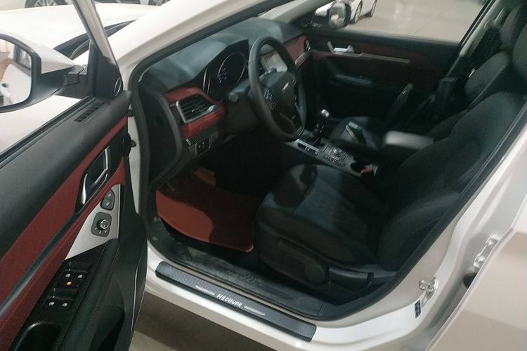 Used Haval H6 Coupe 2020 Smart Connect Version 1.5T Manual Two-Wheel Drive Elite Model Driver Seat