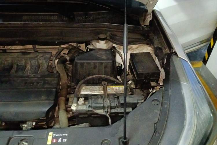 Used Haval H6 Coupe 2020 Smart Connect Version 1.5T Automatic Two-Wheel Drive Urban Model Engine Bay Left