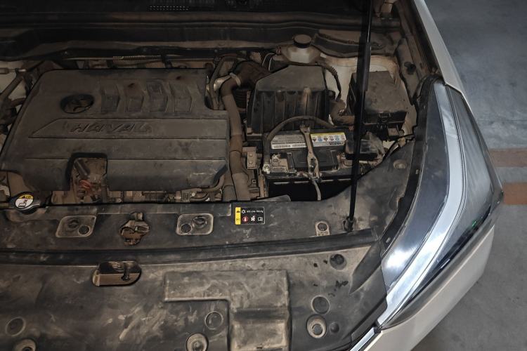 Used Haval H6 Coupe 2020 Smart Connect Version 1.5T Automatic Two-Wheel Drive Elite Model Engine Bay Left