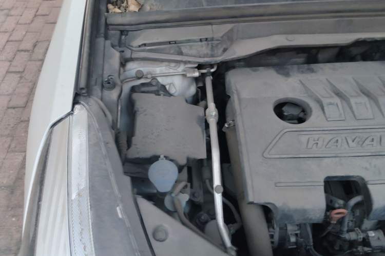 Used Haval H6 Coupe 2020 Smart Connect Version 1.5T Automatic Two-Wheel Drive Elite Model Engine Bay Right