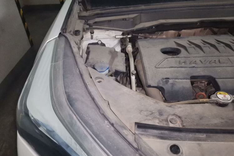 Used Haval H6 Coupe 2020 Smart Connect Version 1.5T Automatic Two-Wheel Drive Elite Model Engine Bay Right