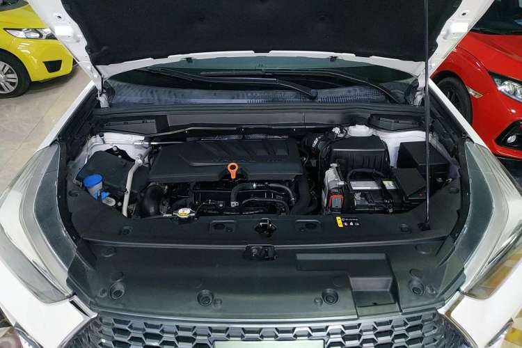 Used Haval H6 Coupe 2020 Smart Connect Version 1.5T Automatic Two-Wheel Drive Elite Model Engine Bay