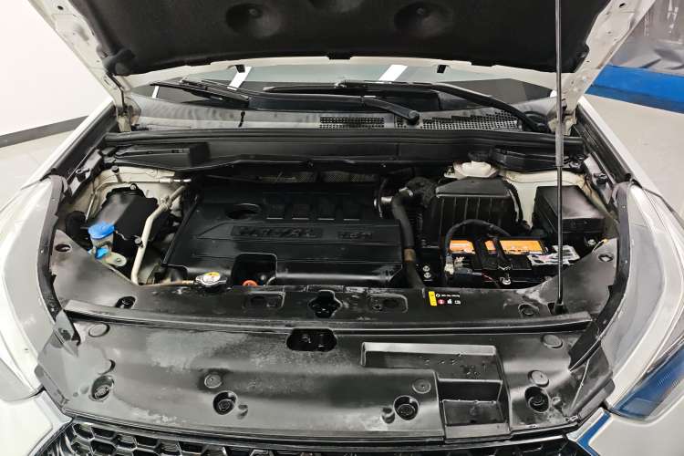 Used Haval H6 Coupe 2020 Smart Connect Version 1.5T Automatic Two-Wheel Drive Elite Model Engine Bay