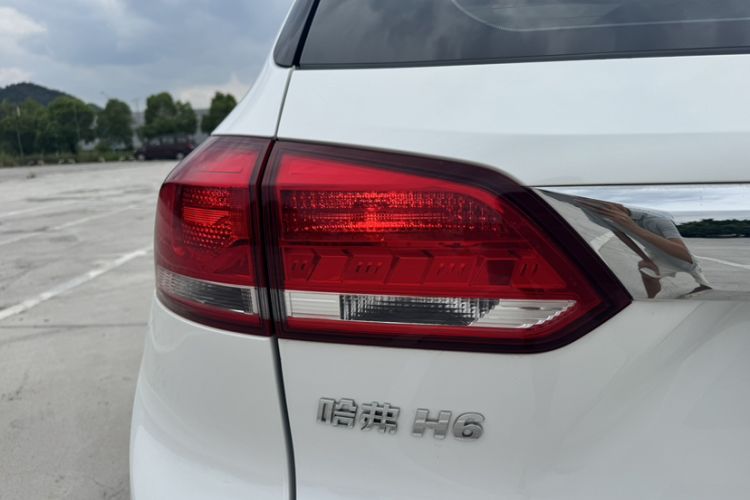 Used Haval H6 Coupe 2020 SmartConnect Edition 1.5T Automatic Two-Wheel Drive Luxury SmartConnect Model Exterior 10