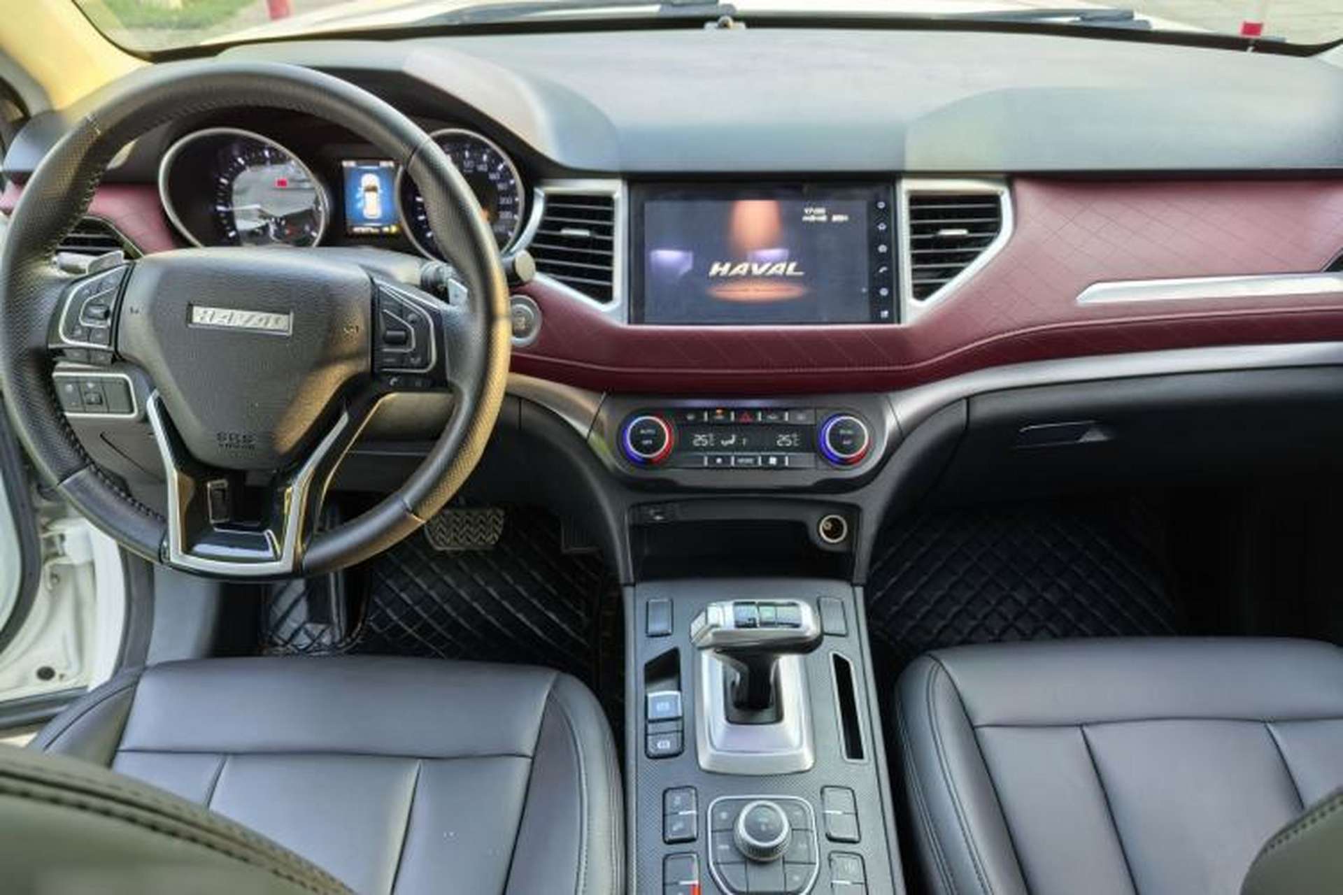 Used Haval H6 Coupe 2020 Smart Connect Version 1.5T Automatic Two-Wheel Drive Elite Model Exterior 9