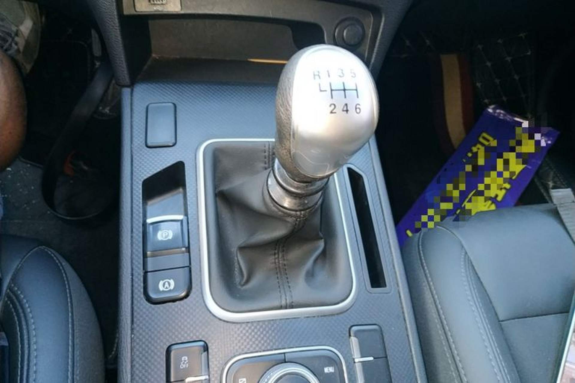 Used Haval H6 Coupe 2020 Smart Connect Version 1.5T Manual Two-Wheel Drive Elite Model Gear Lever