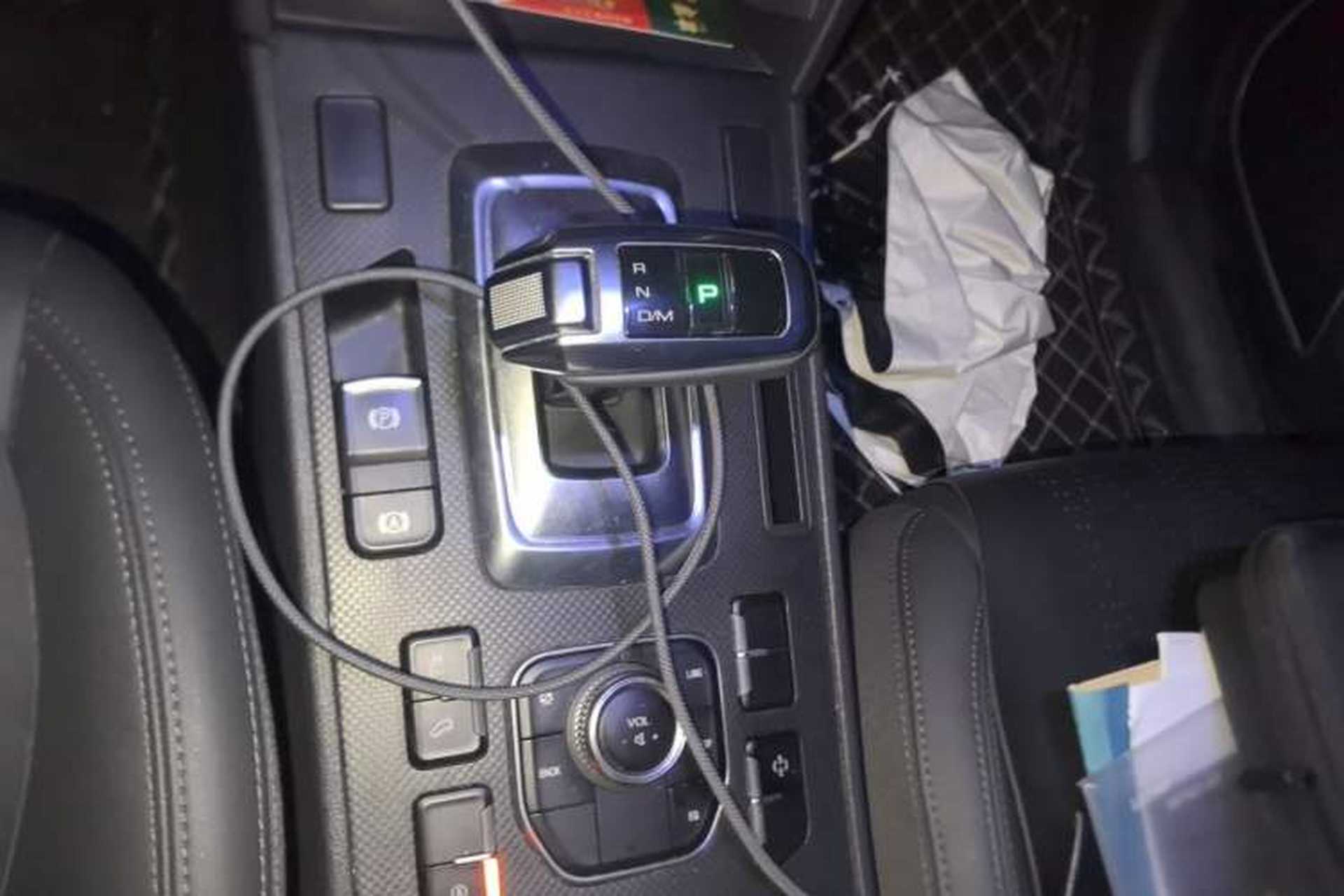 Used Haval H6 Coupe 2020 Smart Connect Version 1.5T Automatic Two-Wheel Drive Elite Model Gear Lever