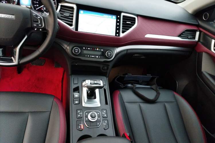 Used Haval H6 Coupe 2020 SmartConnect Edition 1.5T Automatic Two-Wheel Drive Luxury SmartConnect Model Gear Lever