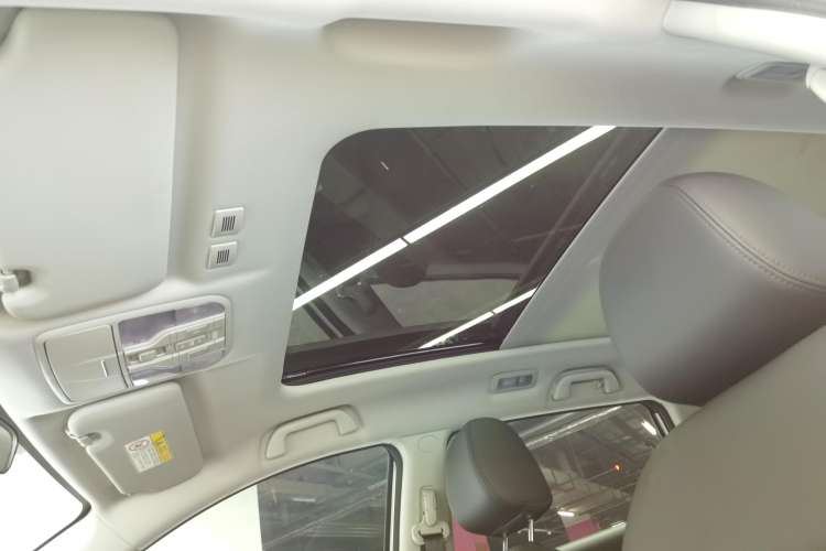 Used Haval H6 Coupe 2020 Smart Connect Version 1.5T Automatic Two-Wheel Drive Elite Model Headliner