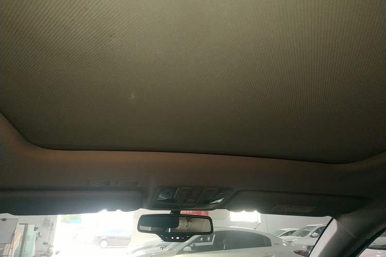 Used Haval H6 Coupe 2020 Smart Connect Version 1.5T Manual Two-Wheel Drive Elite Model Headliner