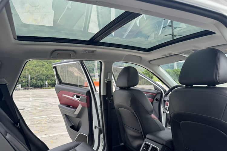 Used Haval H6 Coupe 2020 SmartConnect Edition 1.5T Automatic Two-Wheel Drive Luxury SmartConnect Model Headliner