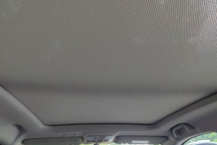 Used Haval H6 Coupe 2020 Smart Connect Version 1.5T Automatic Two-Wheel Drive Elite Model Headliner