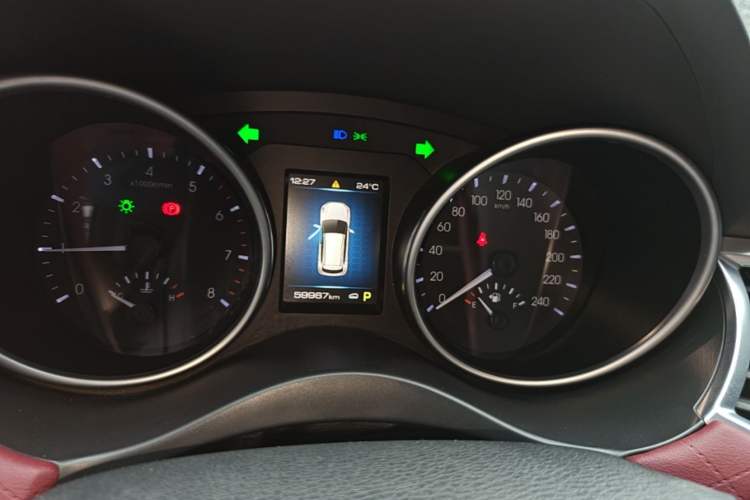 Used Haval H6 Coupe 2020 Smart Connect Version 1.5T Automatic Two-Wheel Drive Elite Model Instrument Cluster
