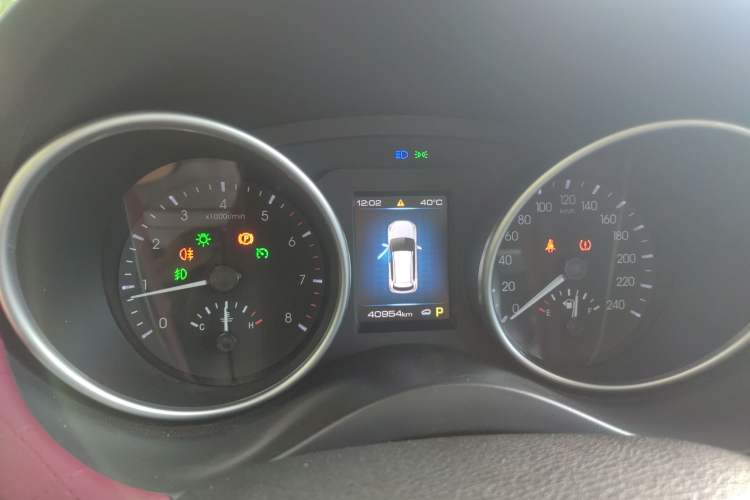 Used Haval H6 Coupe 2020 Smart Connect Version 1.5T Automatic Two-Wheel Drive Elite Model Instrument Cluster