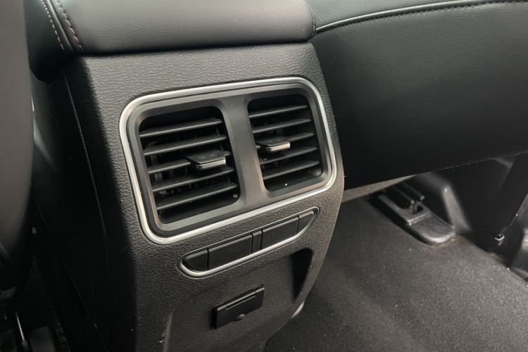 Used Haval H6 Coupe 2020 Smart Connect Version 1.5T Automatic Two-Wheel Drive Elite Model Interior 10