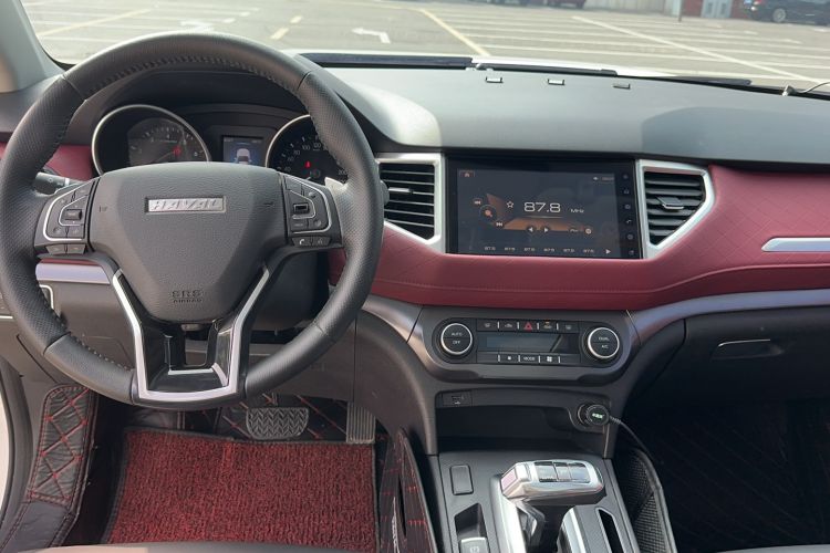Used Haval H6 Coupe 2020 Smart Connect Version 1.5T Automatic Two-Wheel Drive Elite Model Interior 3