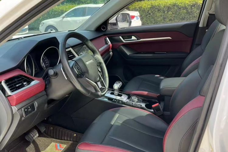 Used Haval H6 Coupe 2020 SmartConnect Edition 1.5T Automatic Two-Wheel Drive Luxury SmartConnect Model Interior 3