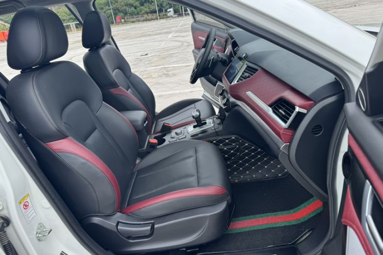 Used Haval H6 Coupe 2020 SmartConnect Edition 1.5T Automatic Two-Wheel Drive Luxury SmartConnect Model Interior 4