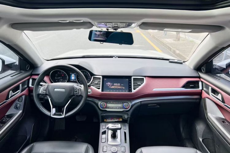 Used Haval H6 Coupe 2020 Smart Connect Version 1.5T Automatic Two-Wheel Drive Elite Model Interior 5