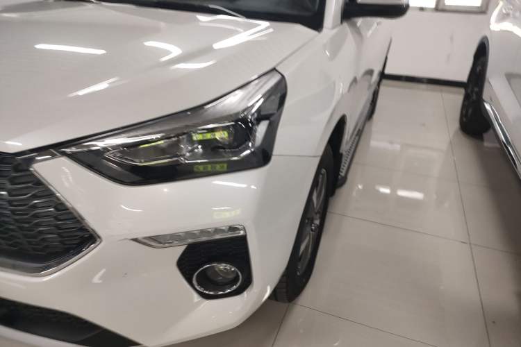 Used Haval H6 Coupe 2020 Smart Connect Version 1.5T Automatic Two-Wheel Drive Elite Model Left Front Headlight