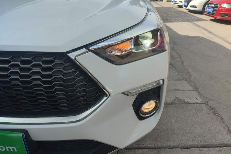 Used Haval H6 Coupe 2020 Smart Connect Version 1.5T Automatic Two-Wheel Drive Elite Model Left Front Headlight