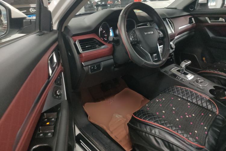 Used Haval H6 Coupe 2020 Smart Connect Version 1.5T Automatic Two-Wheel Drive Elite Model Left Front Seat