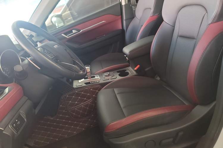 Used Haval H6 Coupe 2020 SmartConnect Edition 1.5T Automatic Two-Wheel Drive Luxury SmartConnect Model Left Front Seat
