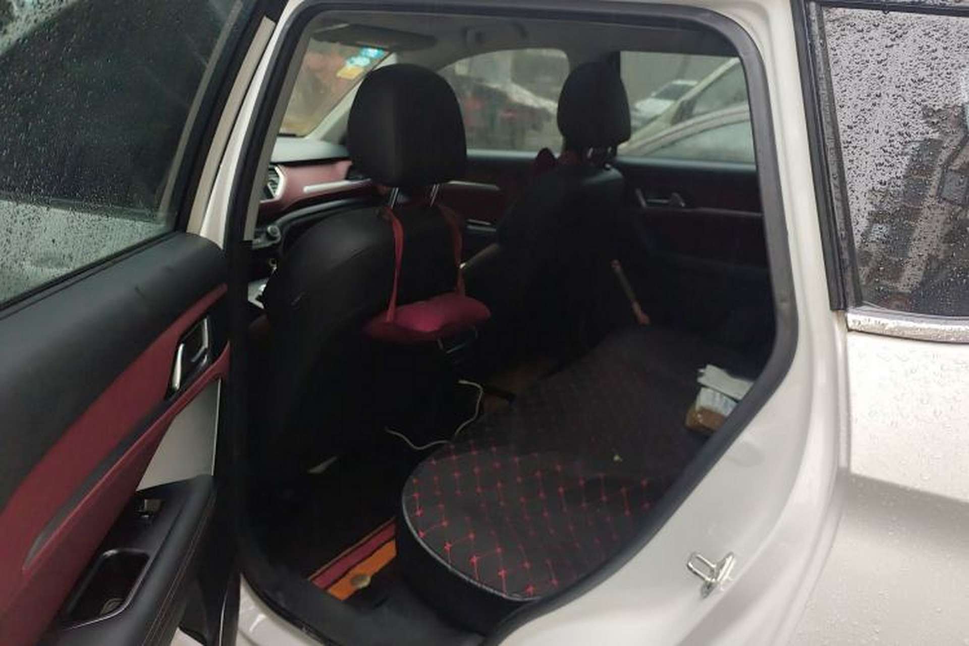 Used Haval H6 Coupe 2020 SmartConnect Edition 1.5T Automatic Two-Wheel Drive Luxury SmartConnect Model Left Rear Seat