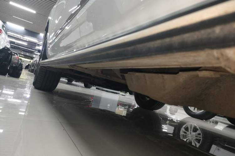 Used Haval H6 Coupe 2020 Smart Connect Version 1.5T Automatic Two-Wheel Drive Elite Model Left Side Sill