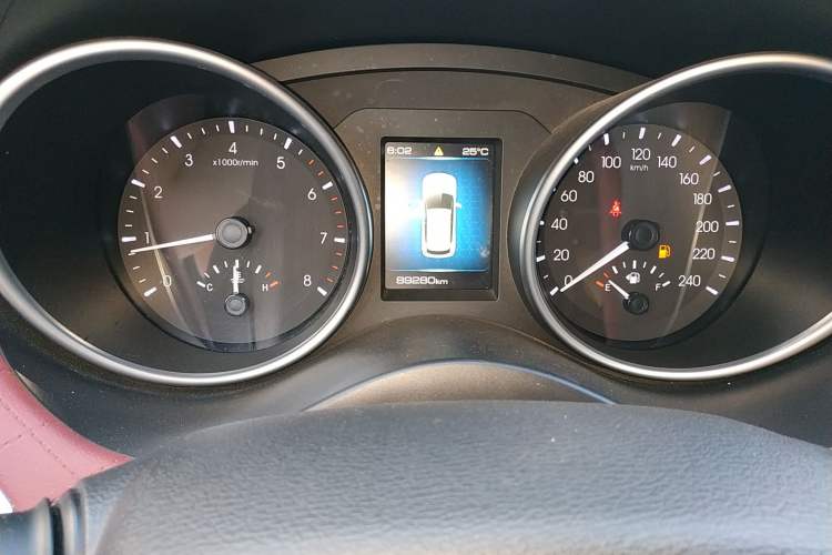 Used Haval H6 Coupe 2020 Smart Connect Version 1.5T Manual Two-Wheel Drive Elite Model Odometer Close Up