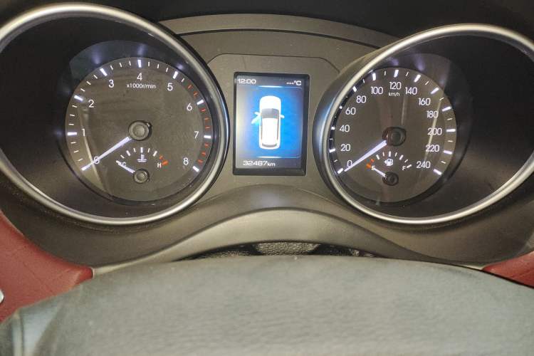 Used Haval H6 Coupe 2020 SmartConnect Edition 1.5T Automatic Two-Wheel Drive Luxury SmartConnect Model Odometer Close Up