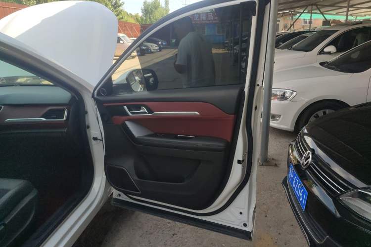 Used Haval H6 Coupe 2020 Smart Connect Version 1.5T Automatic Two-Wheel Drive Elite Model Right Front Door Interior