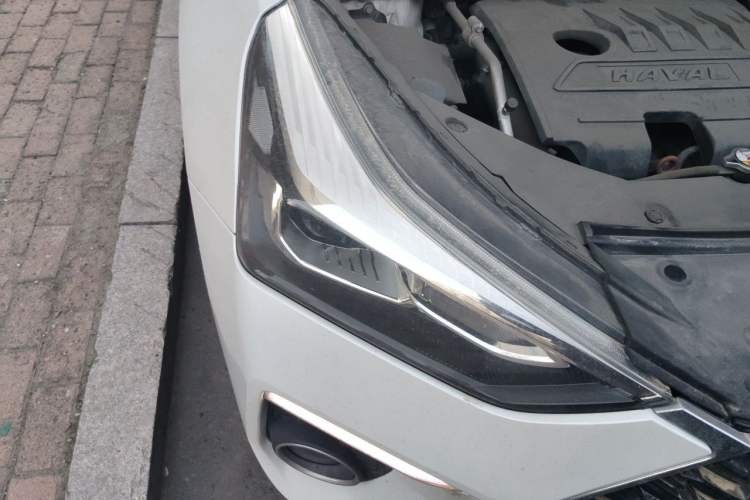 Used Haval H6 Coupe 2020 Smart Connect Version 1.5T Automatic Two-Wheel Drive Elite Model Right Front Headlight