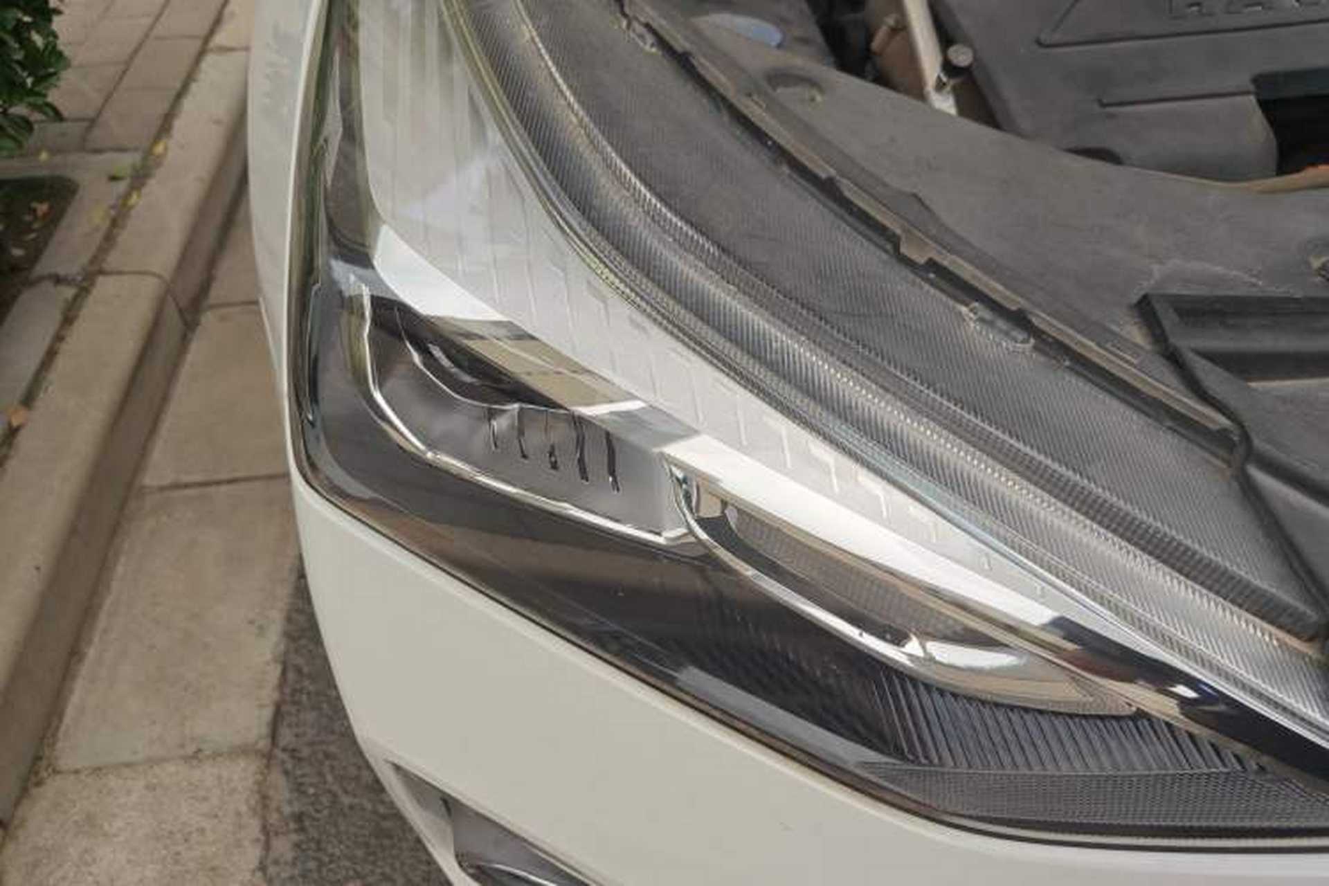 Used Haval H6 Coupe 2020 Smart Connect Version 1.5T Automatic Two-Wheel Drive Elite Model Right Front Headlight