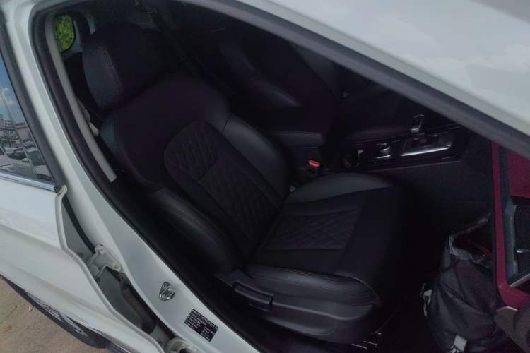 Used Haval H6 Coupe 2020 Smart Connect Version 1.5T Automatic Two-Wheel Drive Elite Model Right Front Seat