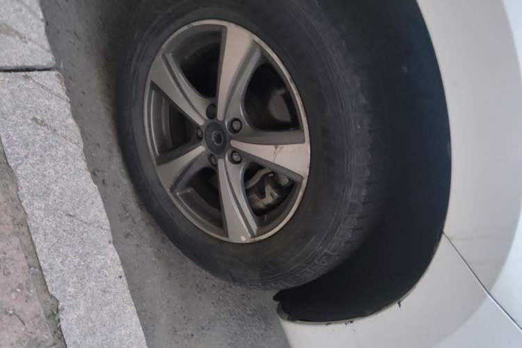Used Haval H6 Coupe 2020 Smart Connect Version 1.5T Automatic Two-Wheel Drive Elite Model Right Front Wheel Hub