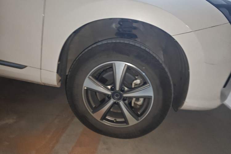 Used Haval H6 Coupe 2020 Smart Connect Version 1.5T Automatic Two-Wheel Drive Elite Model Right Front Wheel Hub