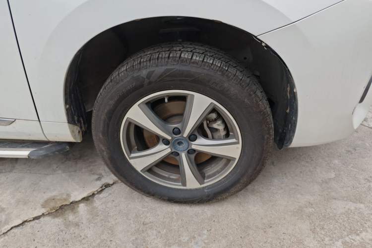 Used Haval H6 Coupe 2020 Smart Connect Version 1.5T Automatic Two-Wheel Drive Urban Model Right Front Wheel Hub