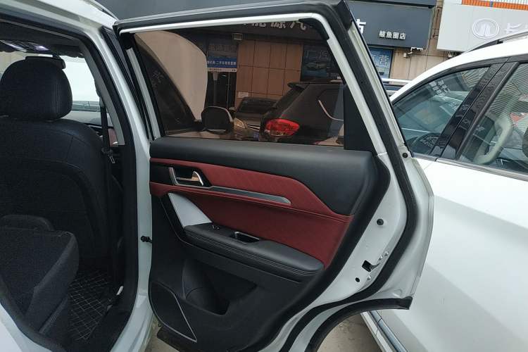 Used Haval H6 Coupe 2020 Smart Connect Version 1.5T Manual Two-Wheel Drive Elite Model Right Rear Door Interior