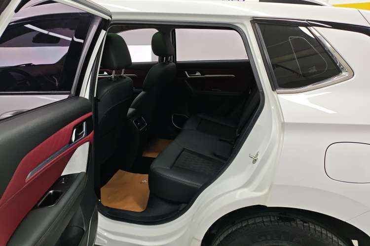 Used Haval H6 Coupe 2020 Smart Connect Version 1.5T Automatic Two-Wheel Drive Elite Model Right Rear Seat