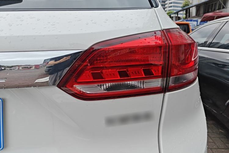 Used Haval H6 Coupe 2020 Smart Connect Version 1.5T Automatic Two-Wheel Drive Elite Model Right Rear Taillight