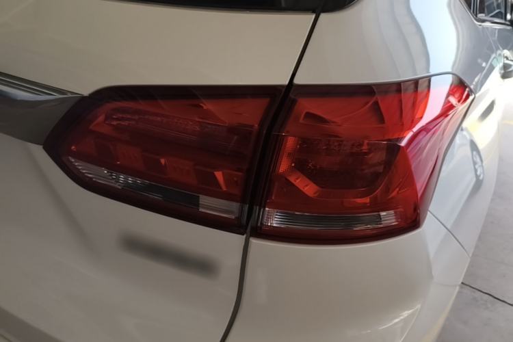 Used Haval H6 Coupe 2020 Smart Connect Version 1.5T Automatic Two-Wheel Drive Elite Model Right Rear Taillight
