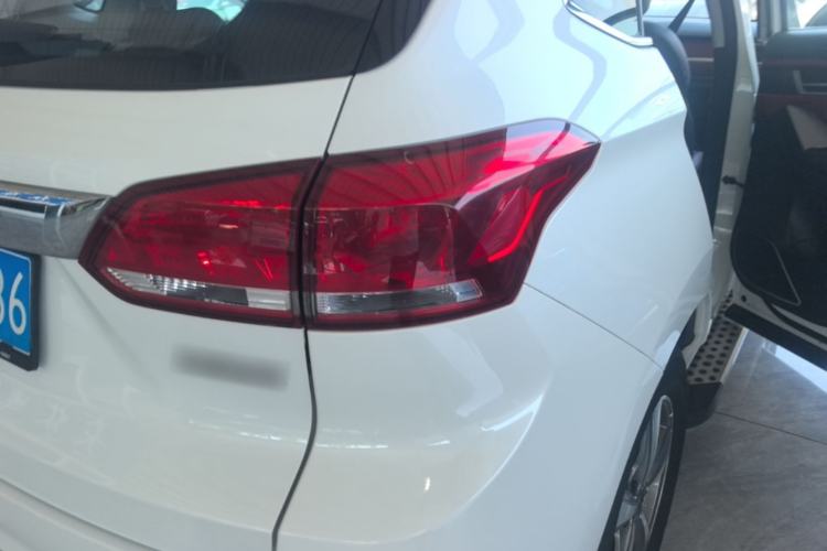 Used Haval H6 Coupe 2020 SmartConnect Edition 1.5T Automatic Two-Wheel Drive Luxury SmartConnect Model Right Rear Taillight